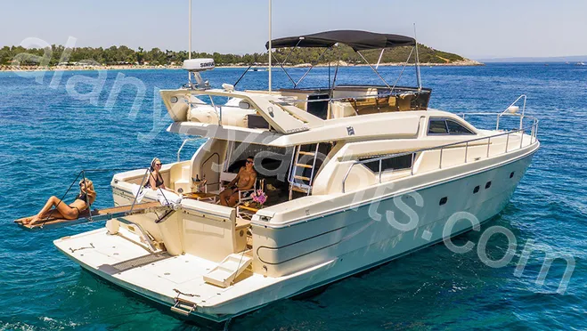 Gülbahçe Luxury yacht photo